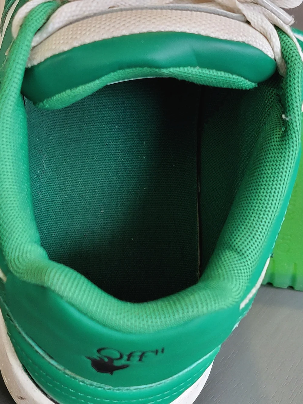 Off-White Out Of Office OOO Sneakers White Green Low Top Size 43 / US 10 Men